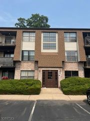 660 N Broad St A20, Elizabeth City, NJ 07208