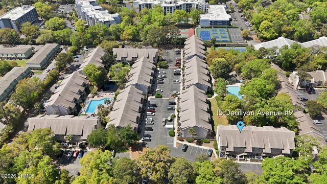 15 Deallyon Ave Apt 9, Hilton Head Island, SC 29928