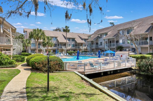 15 Deallyon Ave Apt 9, Hilton Head Island, SC 29928