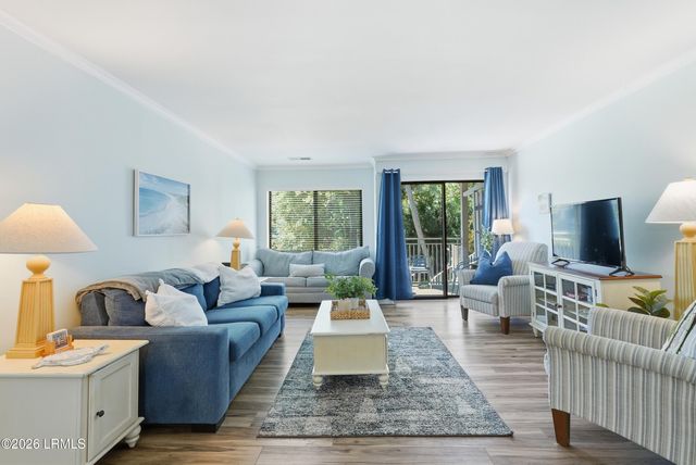 15 Deallyon Ave Apt 9, Hilton Head Island, SC 29928