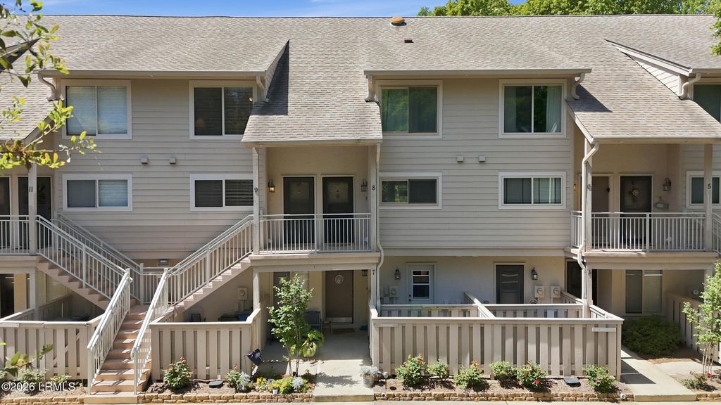 15 Deallyon Ave Apt 9, Hilton Head Island, SC 29928