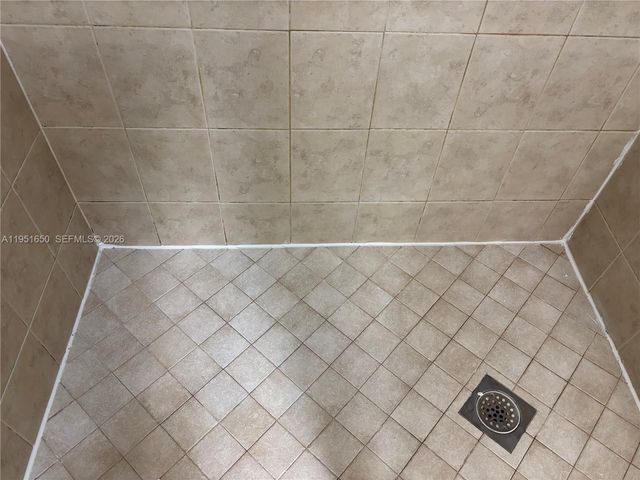 5907 Abbey Rd, Tamarac, FL 33321