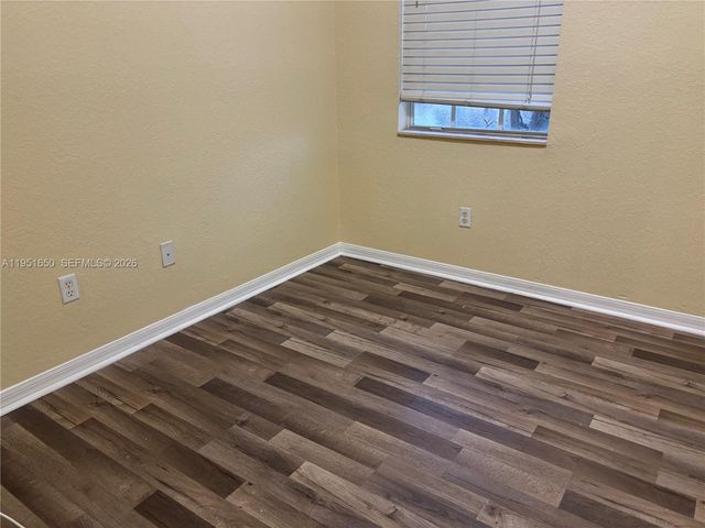 5907 Abbey Rd, Tamarac, FL 33321