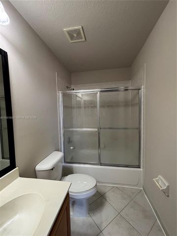 5907 Abbey Rd, Tamarac, FL 33321