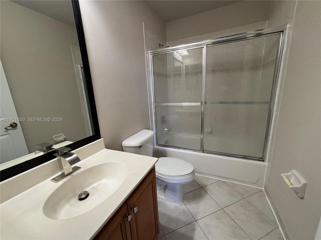 5907 Abbey Rd, Tamarac, FL 33321