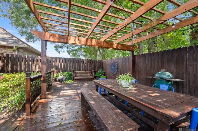 12494 Chartres Dr, Gonzales, LA 70737