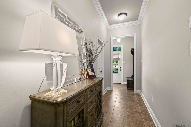12494 Chartres Dr, Gonzales, LA 70737