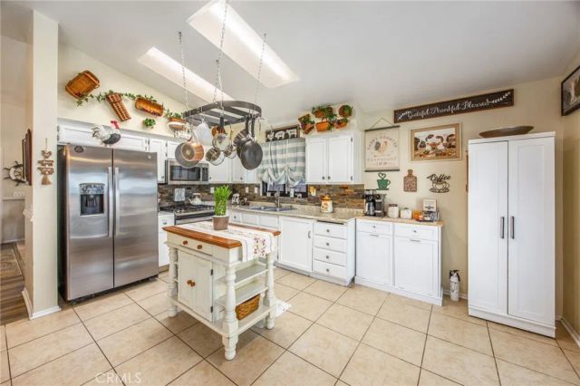 42806 Masonic Drive, Hemet, CA 92544