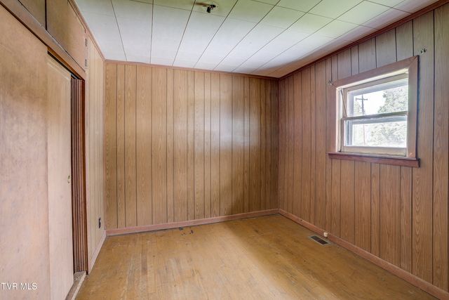 630 Vinton Avenue, Erwin, TN 37650