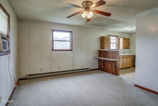 630 Vinton Avenue, Erwin, TN 37650