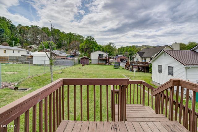 630 Vinton Avenue, Erwin, TN 37650