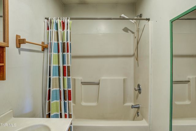 630 Vinton Avenue, Erwin, TN 37650