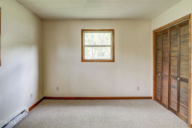 630 Vinton Avenue, Erwin, TN 37650