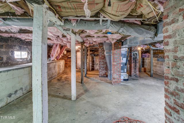 630 Vinton Avenue, Erwin, TN 37650