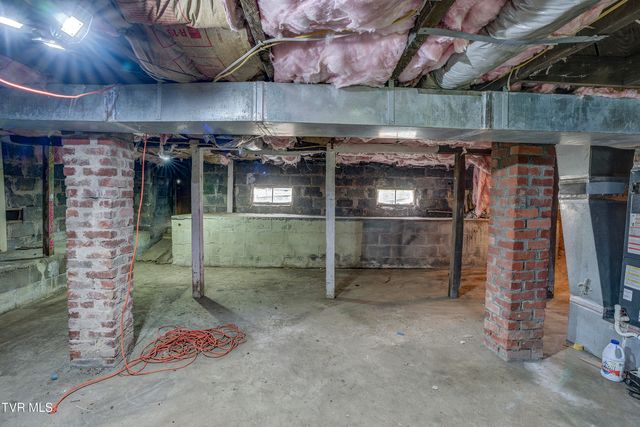 630 Vinton Avenue, Erwin, TN 37650