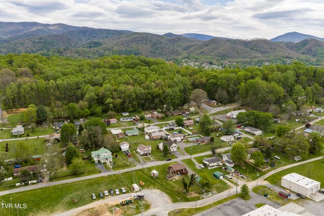 630 Vinton Avenue, Erwin, TN 37650