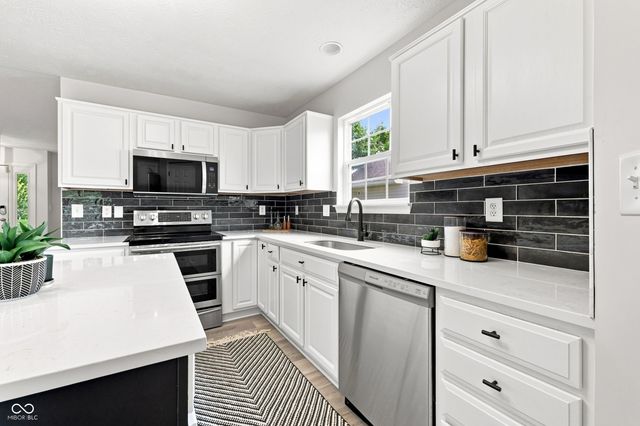 77 Fillmore Way, Westfield, IN 46074
