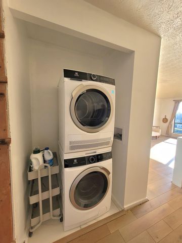 734 Worthington Forest Place, Columbus, OH 43229