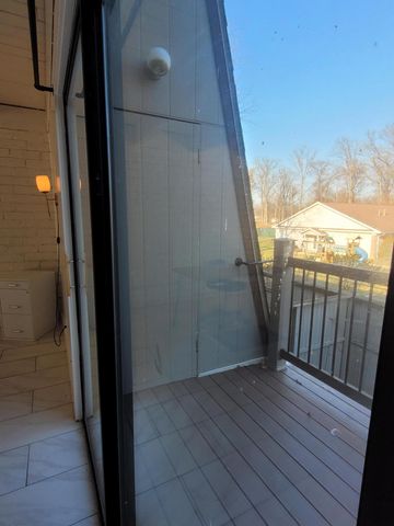 734 Worthington Forest Place, Columbus, OH 43229