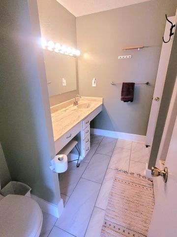 734 Worthington Forest Place, Columbus, OH 43229