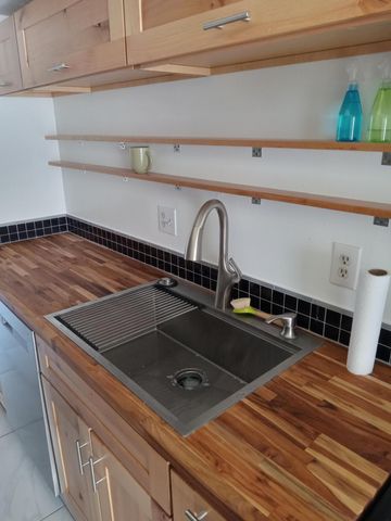 734 Worthington Forest Place, Columbus, OH 43229