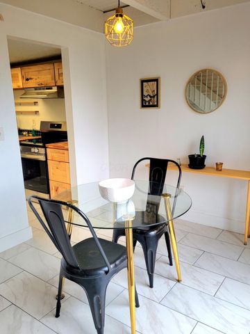 734 Worthington Forest Place, Columbus, OH 43229