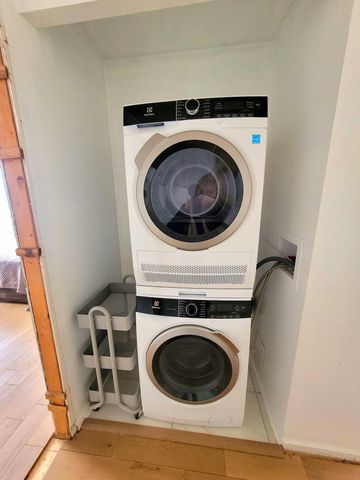 734 Worthington Forest Place, Columbus, OH 43229