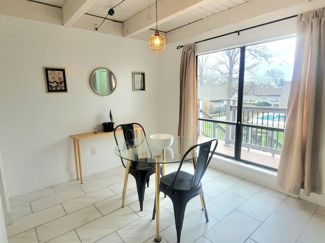 734 Worthington Forest Place, Columbus, OH 43229