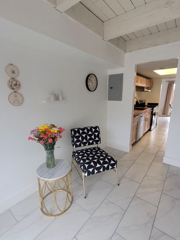 734 Worthington Forest Place, Columbus, OH 43229