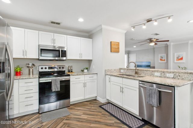 2743 COLLEGE Street, Jacksonville, FL 32205