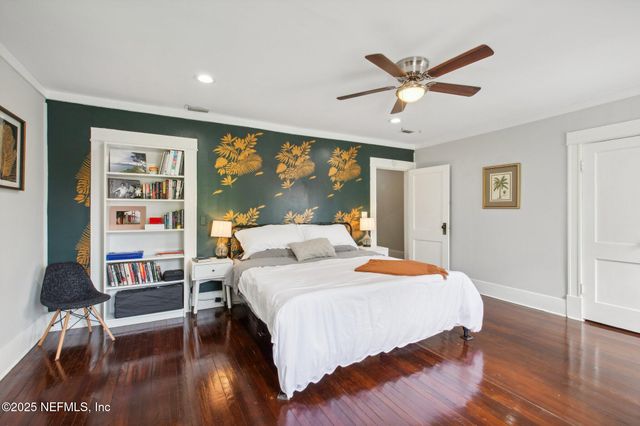 2743 COLLEGE Street, Jacksonville, FL 32205