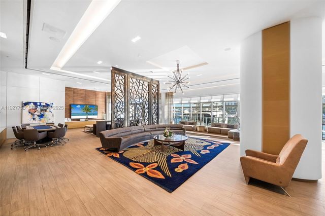 17301 Biscayne Blvd 1803, North Miami Beach, FL 33160