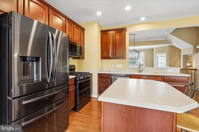 15042 DANEHURST CIR, Gainesville, VA 20155