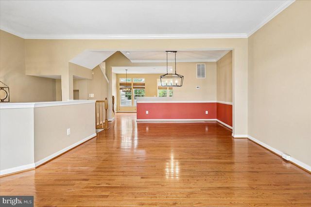 15042 DANEHURST CIR, Gainesville, VA 20155