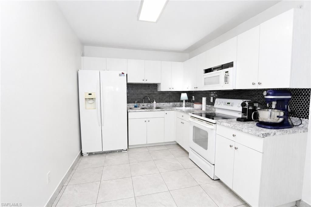 2800/2802 Hawalaska ST, LEHIGH ACRES, FL 33973 — photo 3