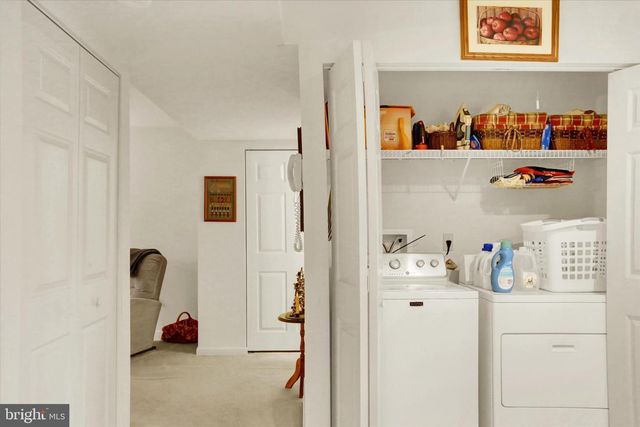 322 WOODLAND VIEW CT, Harrisburg, PA 17110