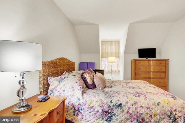 322 WOODLAND VIEW CT, Harrisburg, PA 17110