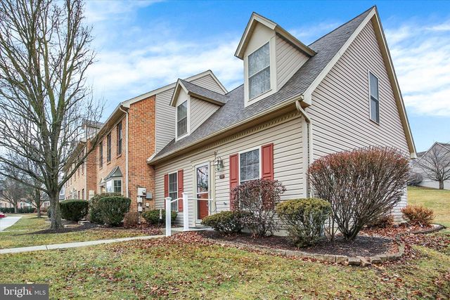 322 WOODLAND VIEW CT, Harrisburg, PA 17110