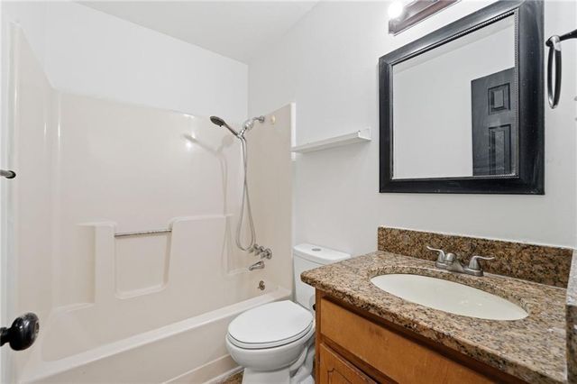 190 Oakland Blvd, Stockbridge, GA 30281