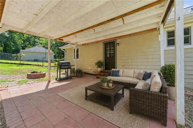190 Oakland Blvd, Stockbridge, GA 30281