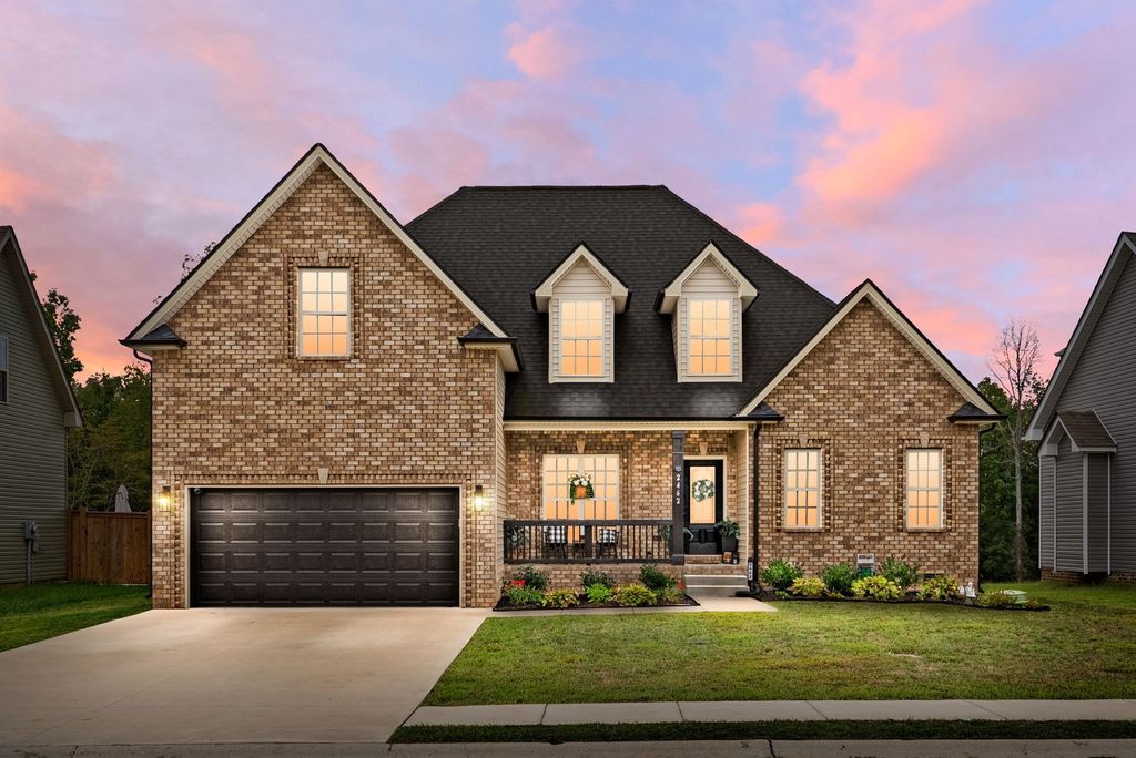 2462 Shadowood Rd, Clarksville, TN 37043