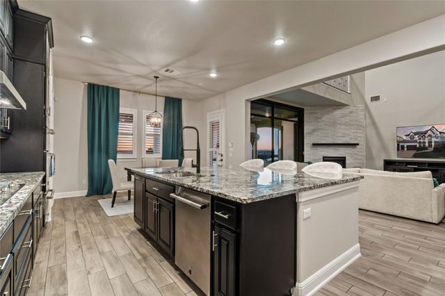 2513 Long Lasso PASS, Leander, TX 78641