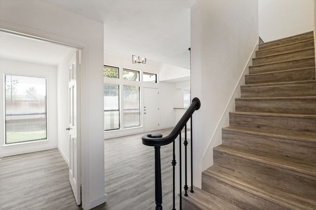 18240 Midway Road 806, Dallas, TX 75287
