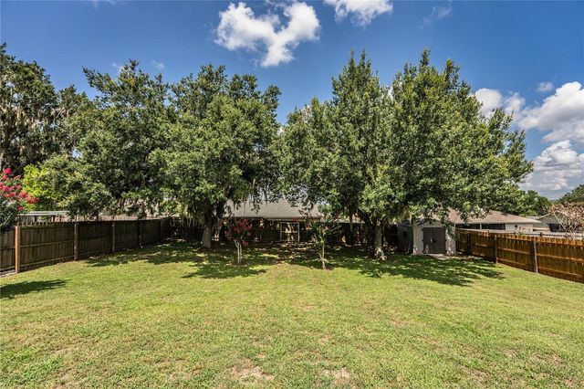 8010 ASHLEY POINTE DRIVE, Lakeland, FL 33810