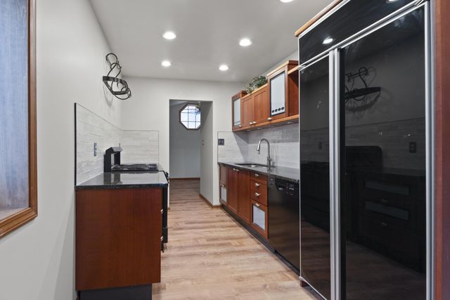 6610 E 3rd Avenue, Gary, IN 46403