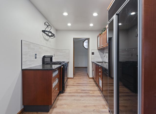 6610 E 3rd Avenue, Gary, IN 46403