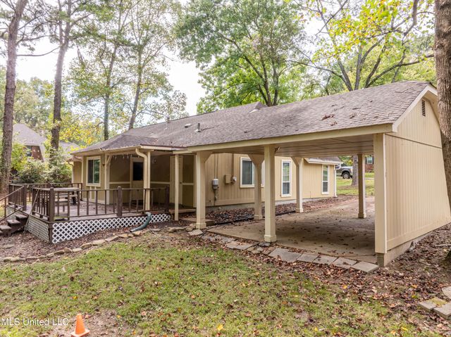 113 Brookside Drive, Senatobia, MS 38668
