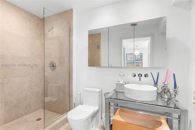 6000 Indian Creek Dr PH25C-3, Miami Beach, FL 33140