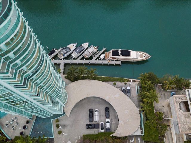 6000 Indian Creek Dr PH25C-3, Miami Beach, FL 33140