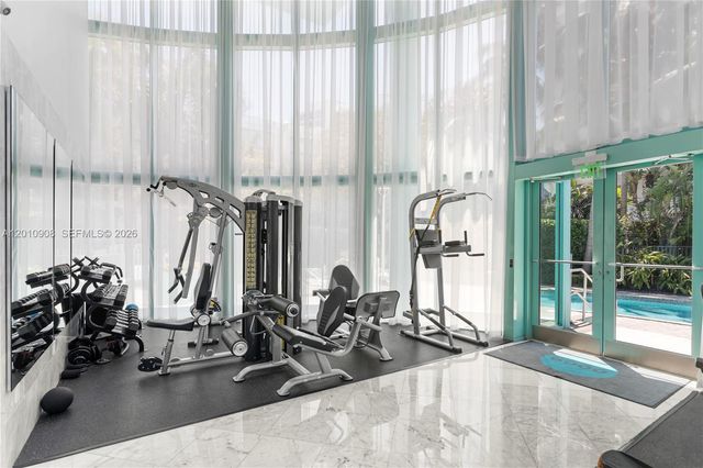 6000 Indian Creek Dr PH25C-3, Miami Beach, FL 33140
